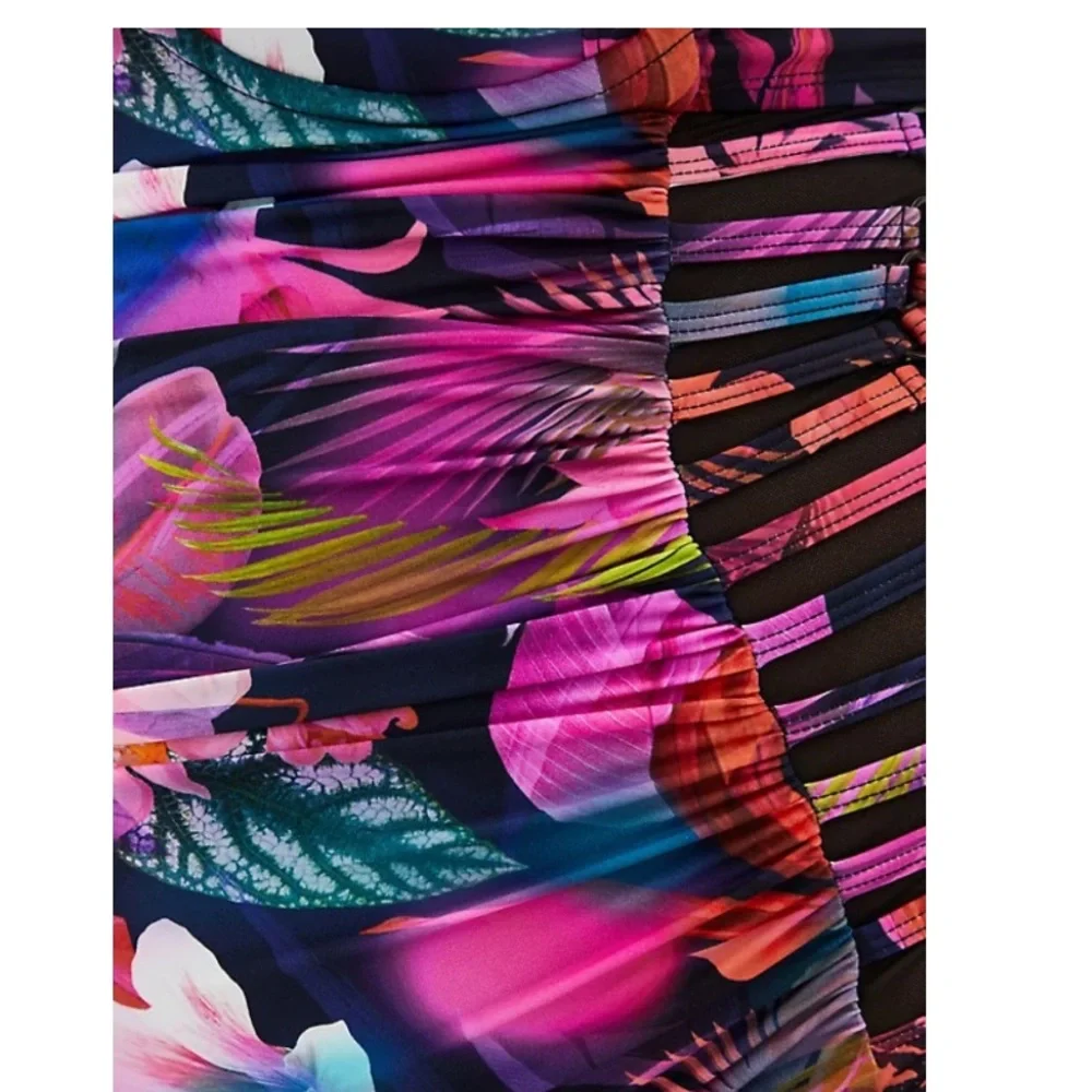 NWT torrid ladder side mesh leaves print swimsuit